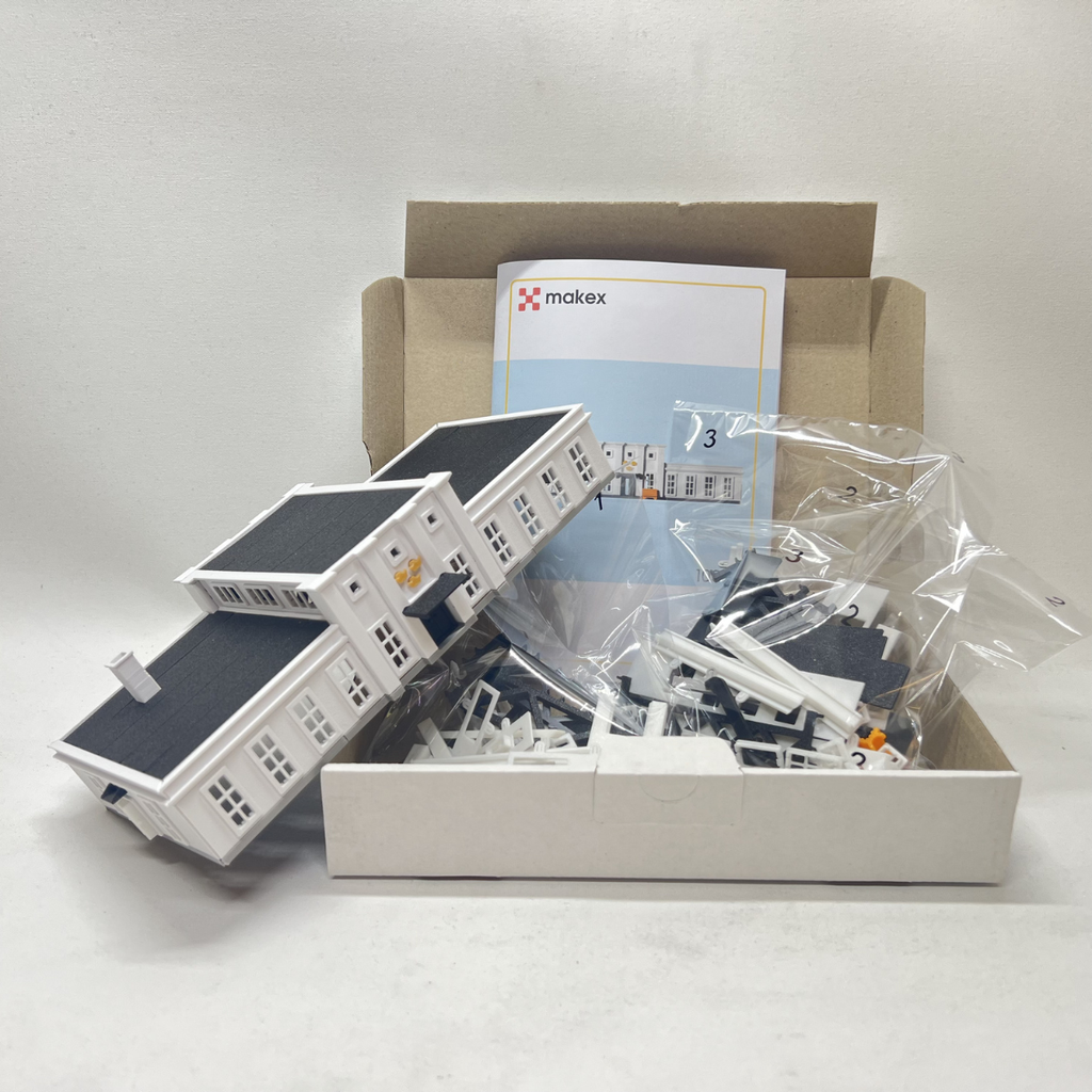 Grimeton Sändarsal Byggsats (Skala 1:200) – Set 10373 | MAKEX